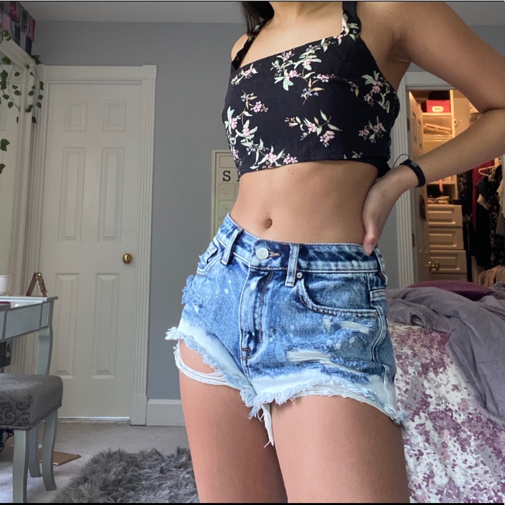 American eagle tie back floral tank top